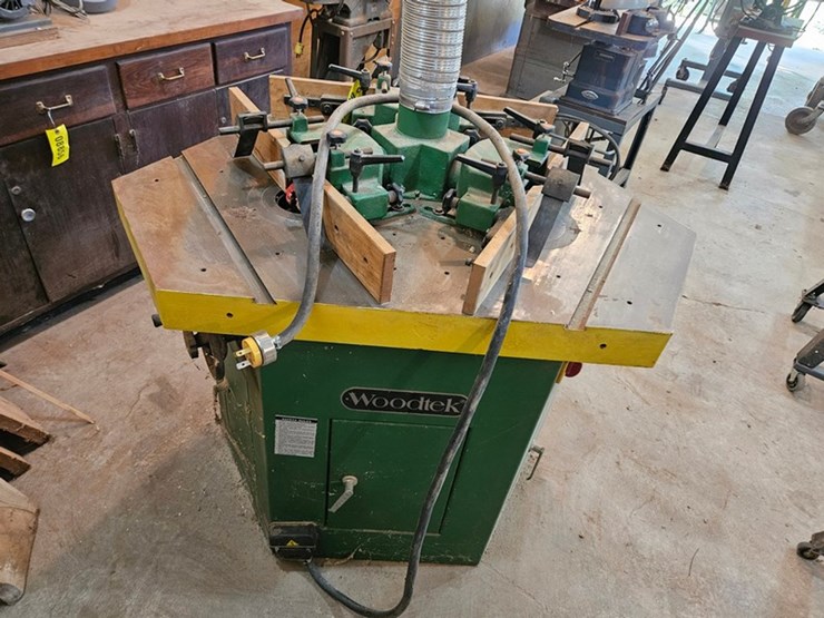 #8714-•-router-and-jointer-table-image-11
