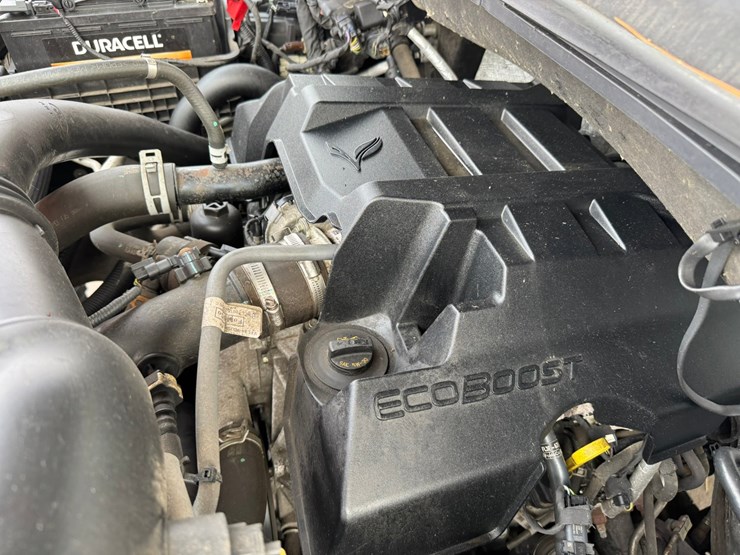 2015-ford-f150-xlt-image-48