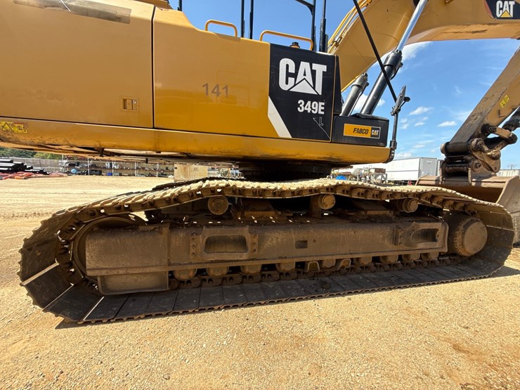 2012-caterpillar-c13-image-100
