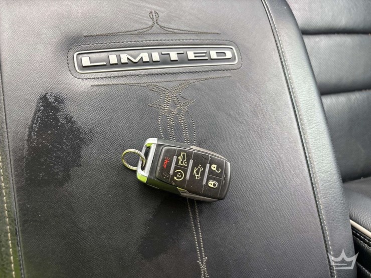2019-dodge-1500-image-28