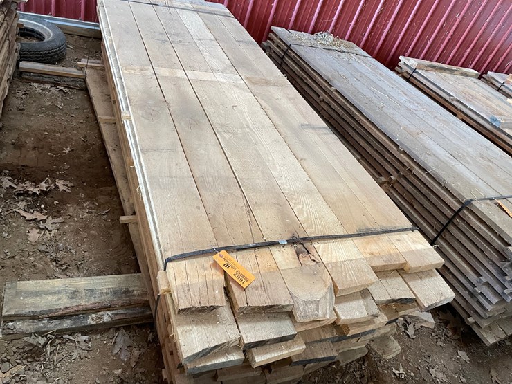 #1662-•-bundle-of-oak-boards-image-2