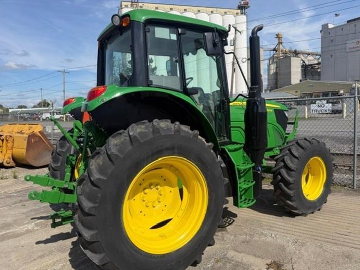 2018-john-deere-6130m-image-12
