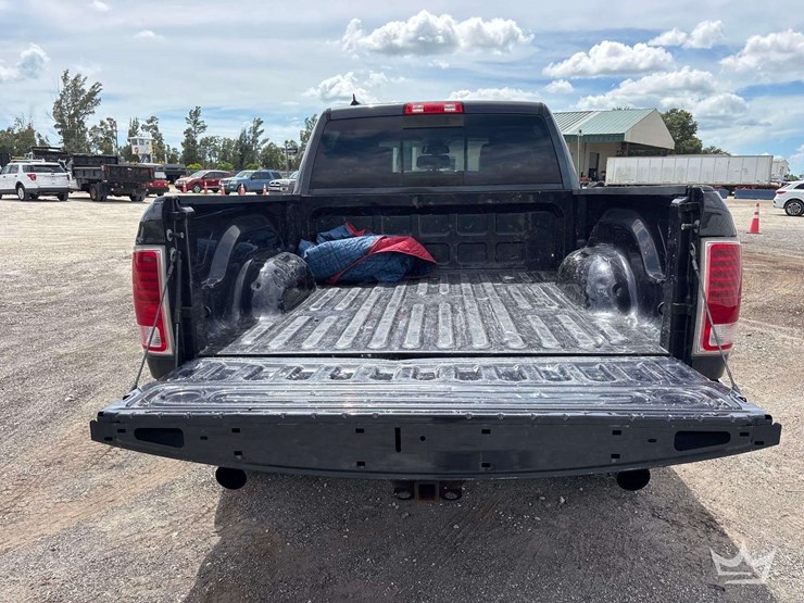 2018-dodge-1500-image-22
