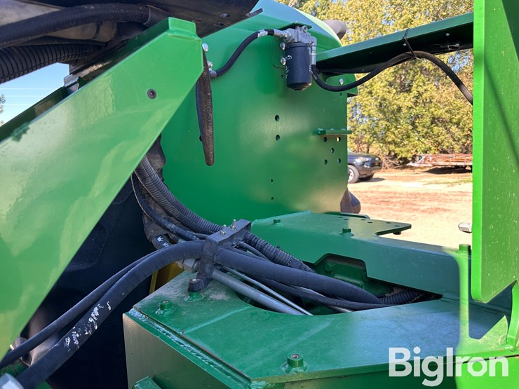 2010-john-deere-9230-image-14