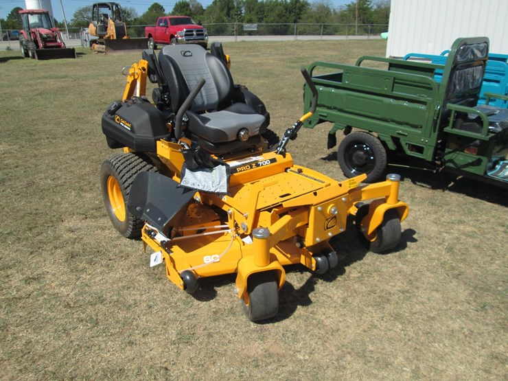 #50185-•-unused-2025-cub-cadet-pro-z-700-zero-turn-mower-1a30sh70011-inv#50185-image-2
