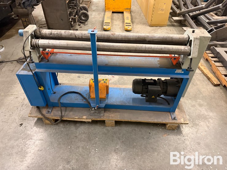 2019-iron-bull-roller-image-6