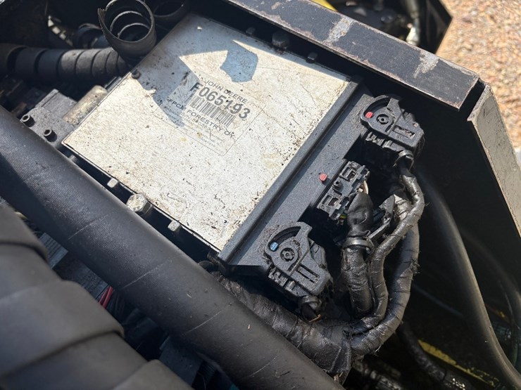 #2937-•-john-deere-h290-processing-head-image-8