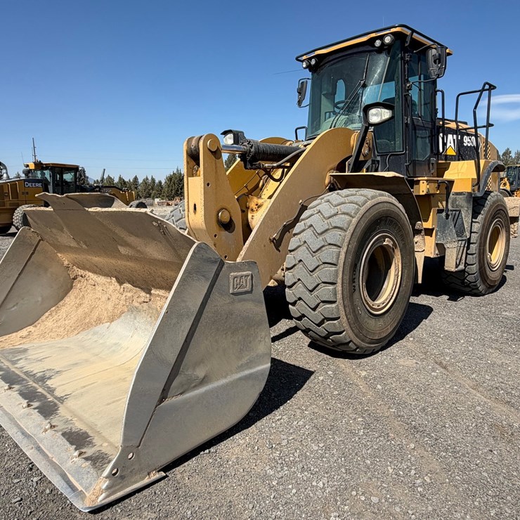 2015 CATERPILLAR 950M