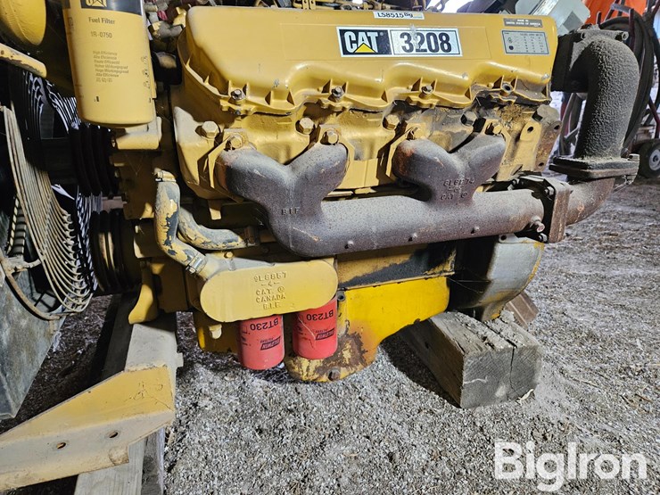 caterpillar-3208-image-11