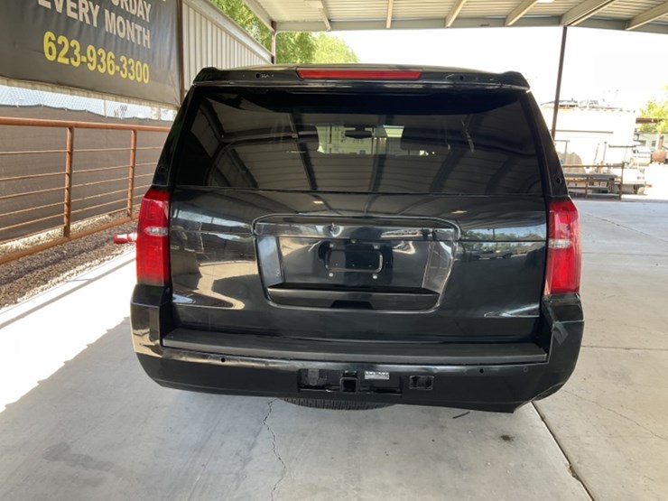 2019-chevrolet-tahoe-image-6