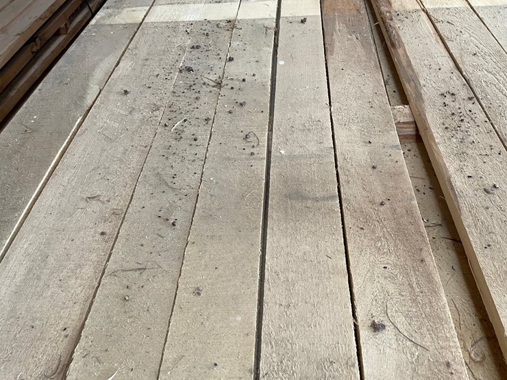 #1682-•-bundle-of-possibly-red-pine-boards-image-6