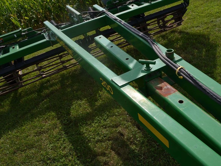 john-deere-200-crumbler-finisher-unit-27ft.-image-11