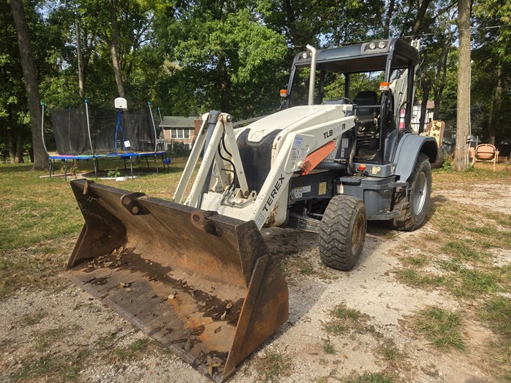 terex-tlb840r-image-1
