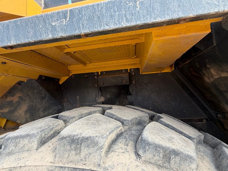 2018-komatsu-hm400-5-image-75