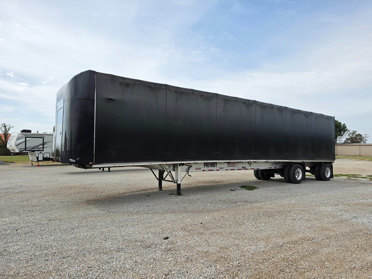 2022-fontaine-flat-bed-trailer-image-3