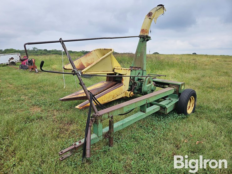 john-deere-34-image-1