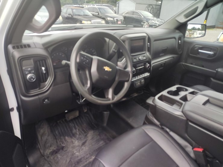 2021-chevrolet-silverado-1500-image-6