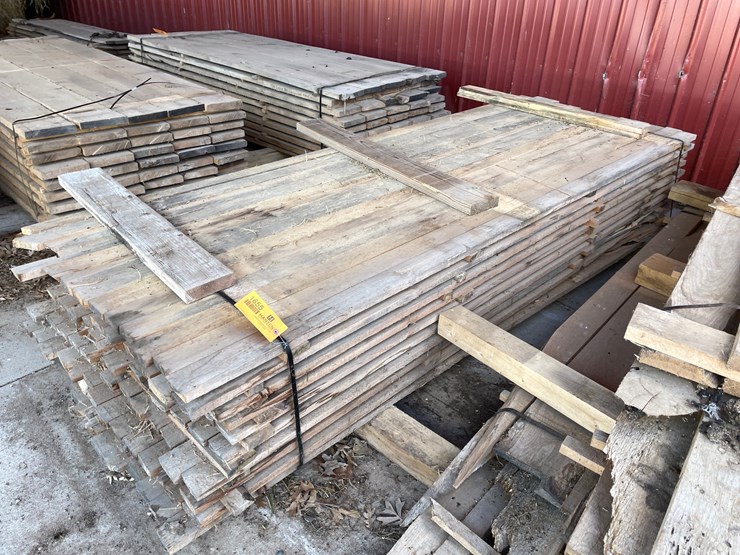 #1655-•-bundle-of-pine-boards-image-1