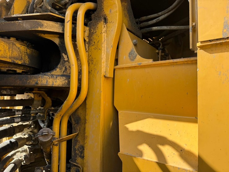 2017-caterpillar-988k-image-41