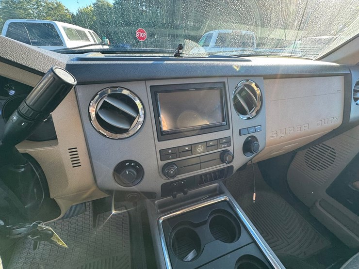 2012-ford-f350-image-39