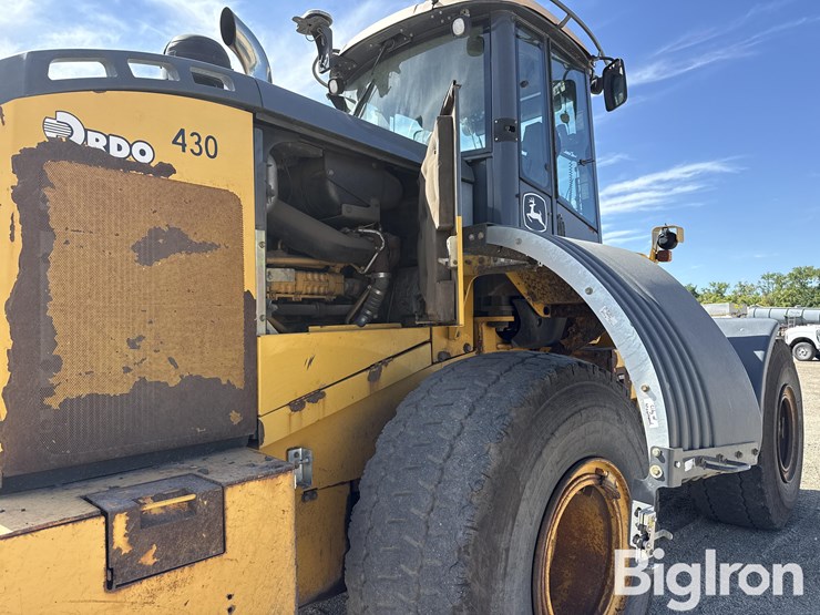 2011-deere-644k-image-16