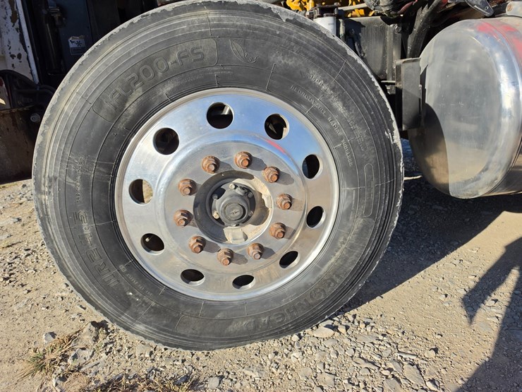 2006-peterbilt-378-image-112