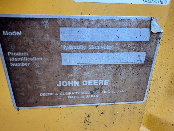 2020-deere-30g-image-34
