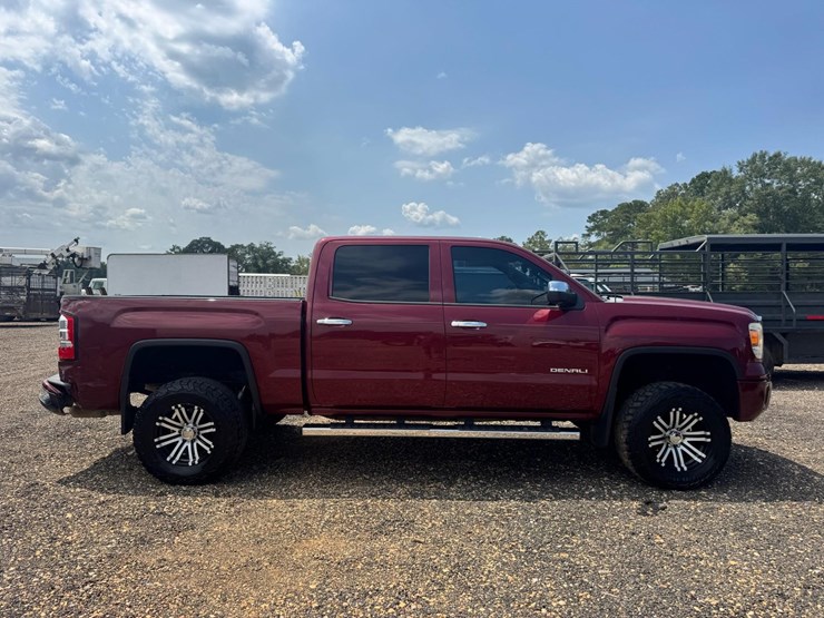 #8731-•-2014-gmc-sierra-pickup-truck-image-5