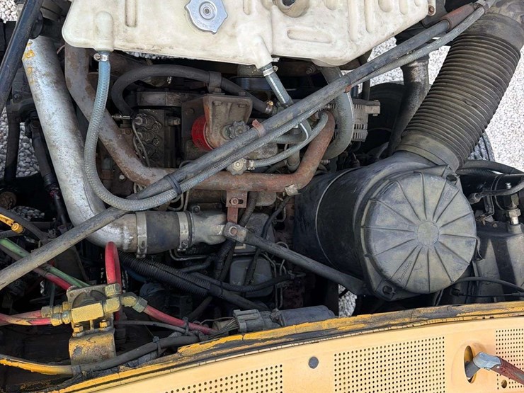 1997-ford-f800-image-14