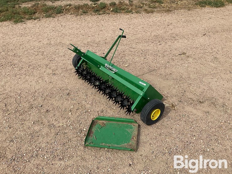 john-deere-la-image-1
