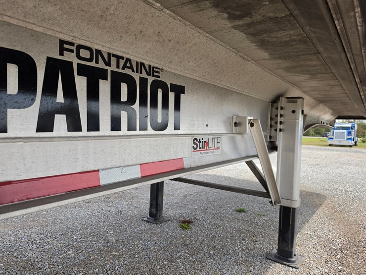 2022-fontaine-flat-bed-trailer-image-57