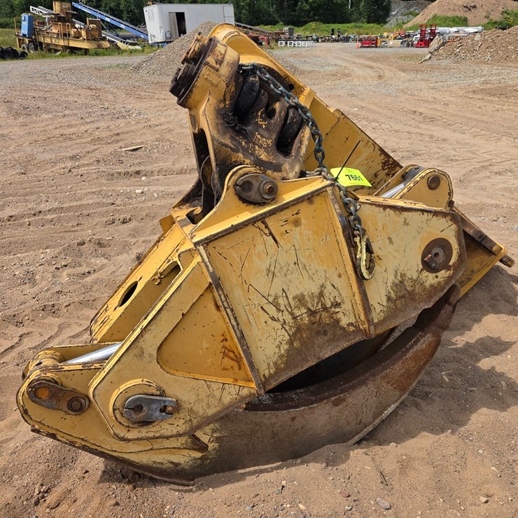 DEERE 648G