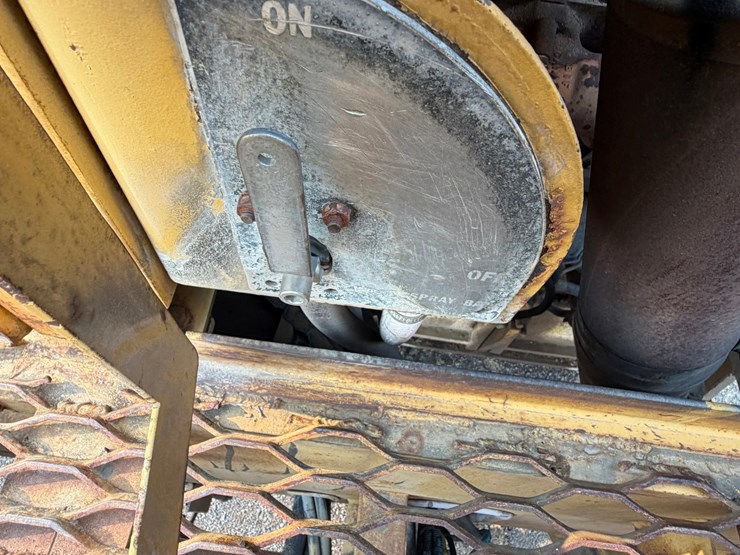 caterpillar-pr-450-image-94