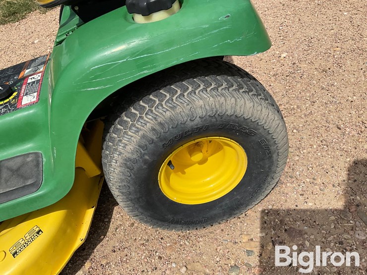 john-deere-lt133-image-16