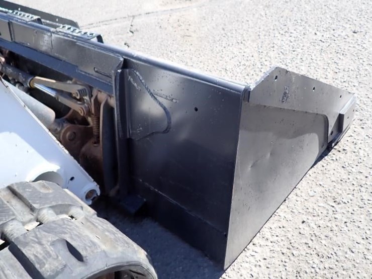 2023-bobcat-t770-image-9
