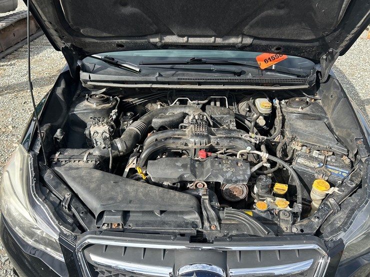 2013-subaru-crosstrek-image-21
