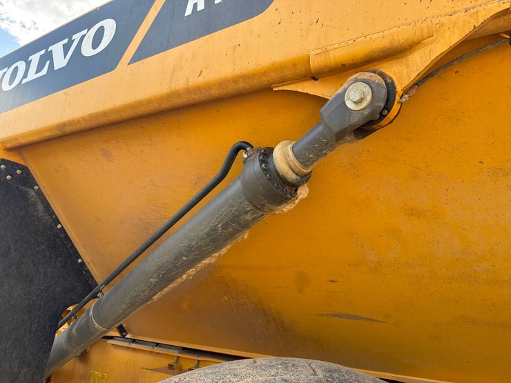 2020-volvo-a45g-image-71