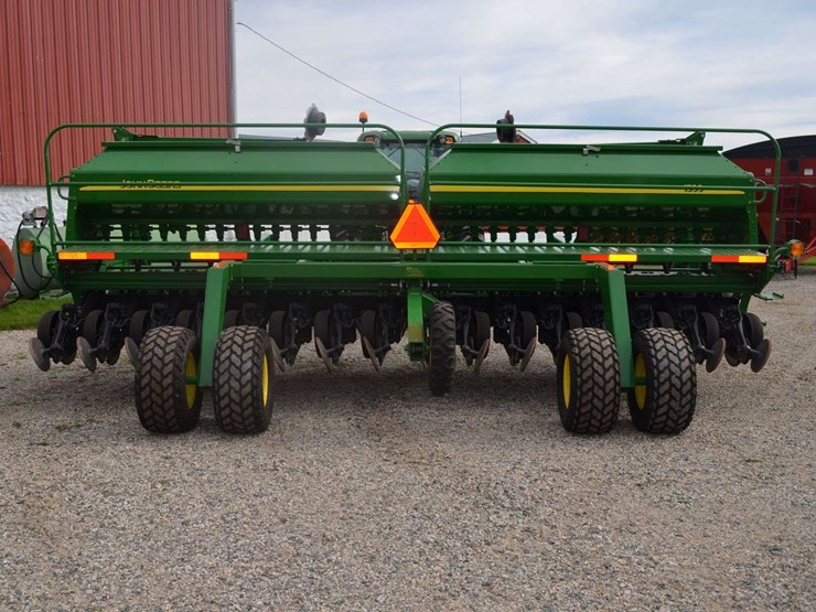 2016-john-deere-1590-image-6