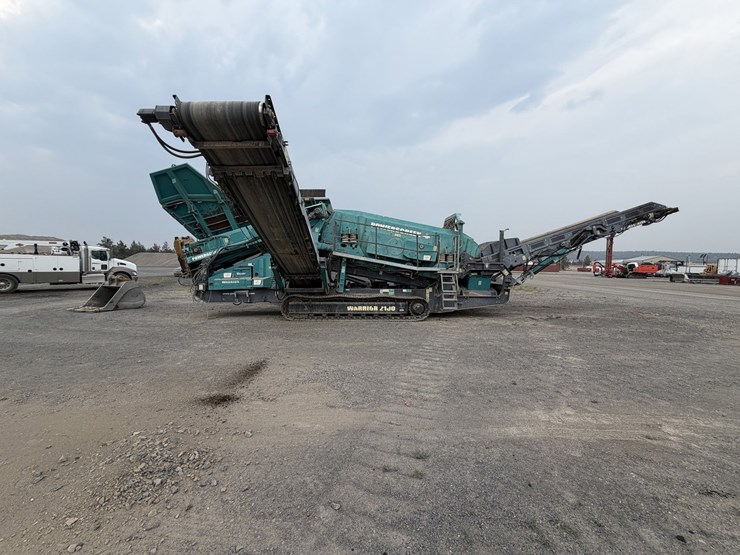 2015-powerscreen-warrior-2100-image-2