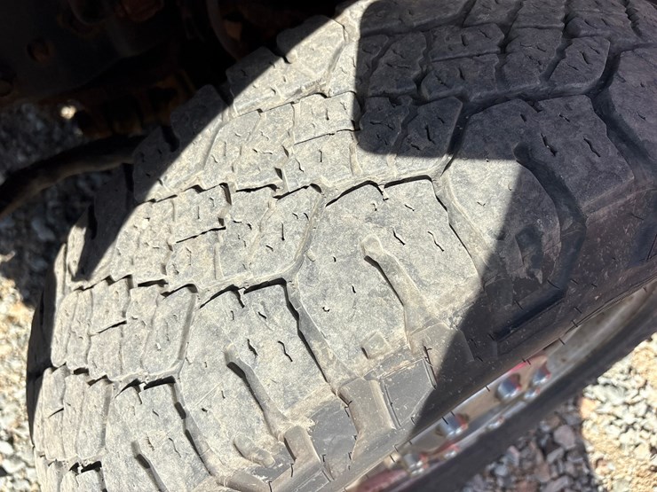 2014-ford-f350-image-67