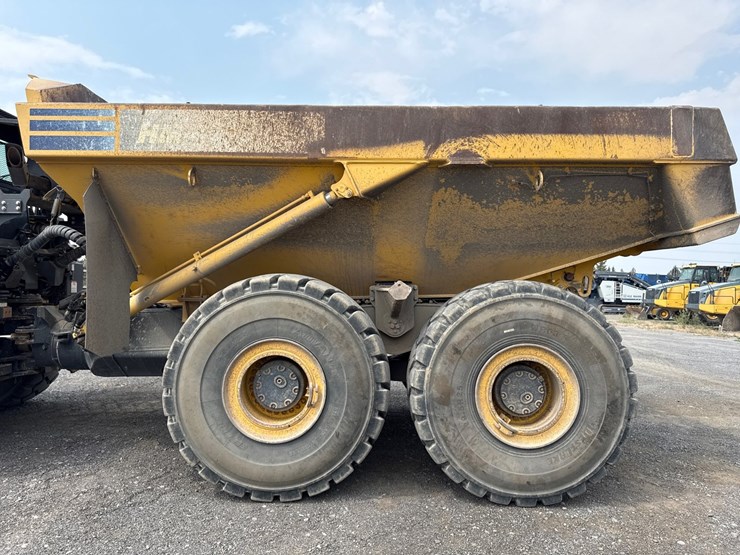 2018-komatsu-hm400-5-image-14