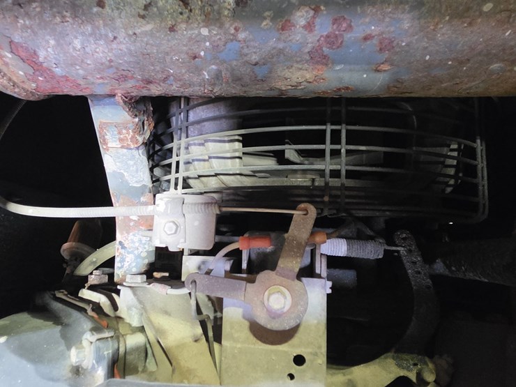 #25308-•-miller-bobcat-250-generator/welder-image-9