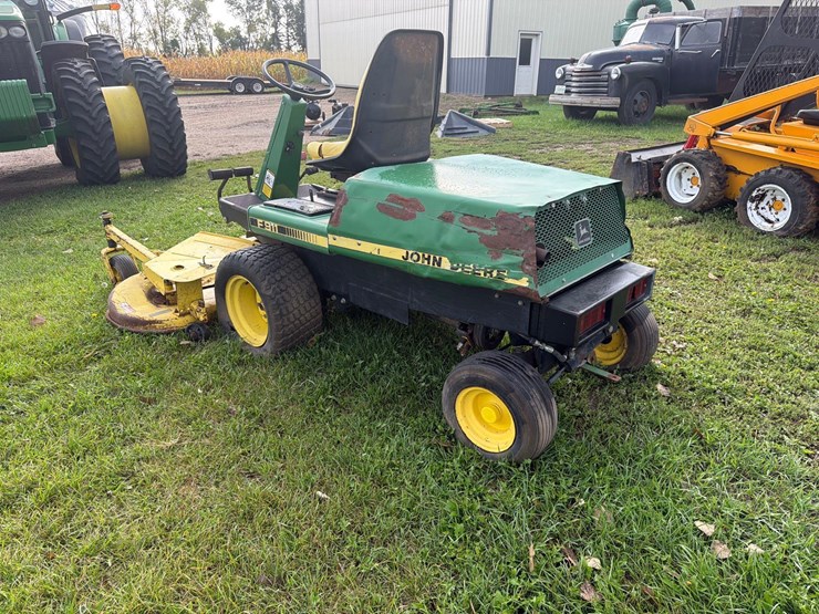john-deere-f911-image-3