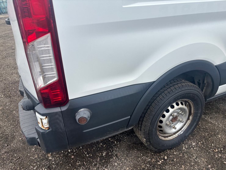 2018-ford-transit-image-17