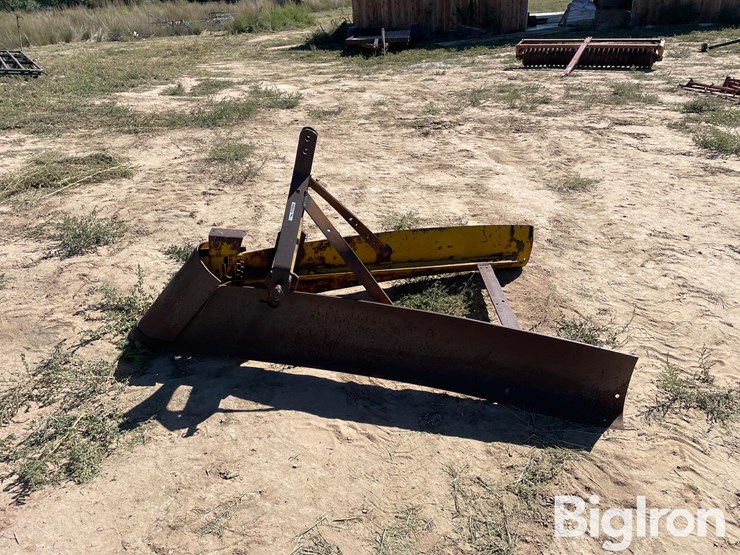 3-pt-v-ditcher-image-6