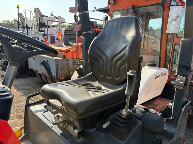 2012-bomag-bw120ad-4-image-19