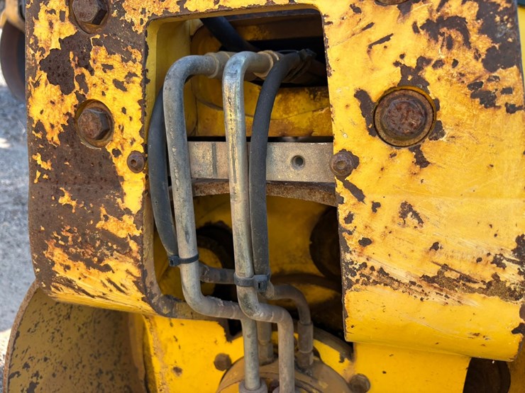 2012-bomag-bw120ad-4-image-43