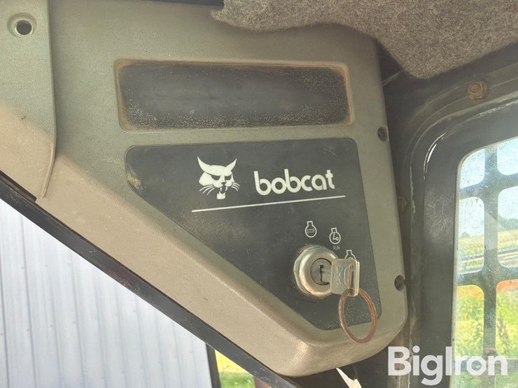 bobcat-864-image-18