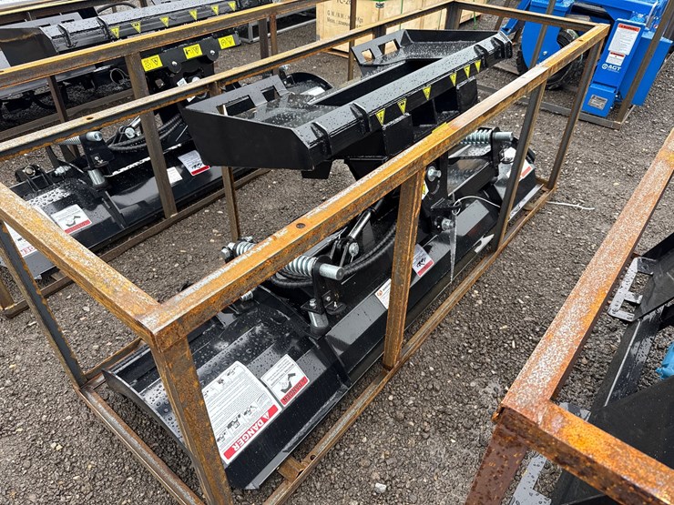 #6047-•-agt-84"-skid-steer-4-way-angle-blade-image-3