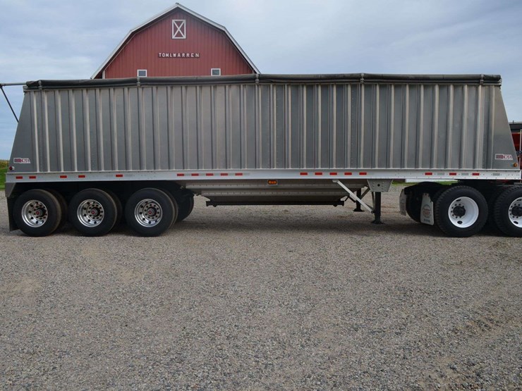 2014-dakota-aluminum-tri-axle-hopper-bottom-trailer-image-6